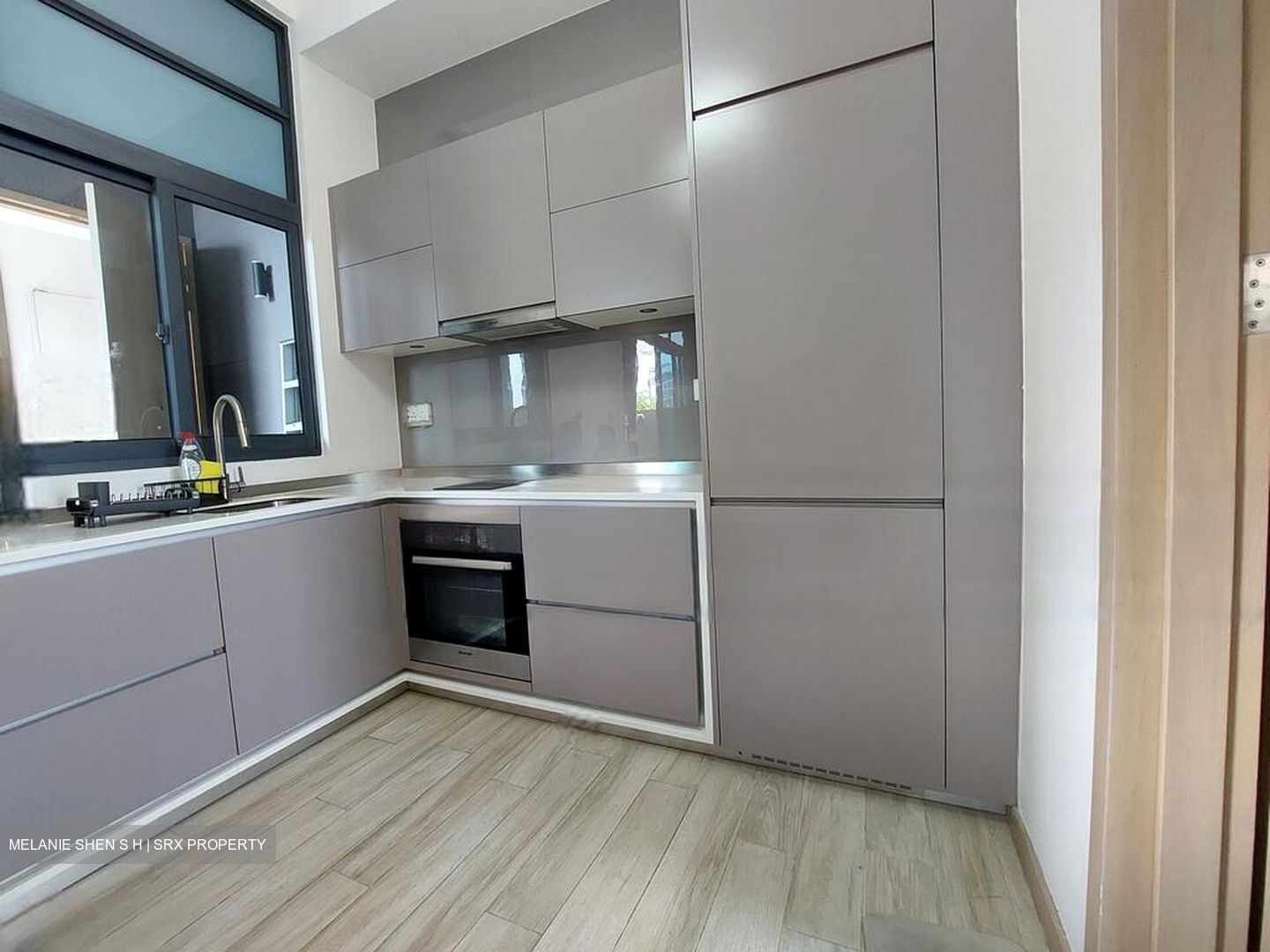 J Gateway (D22), Condominium #458589761
